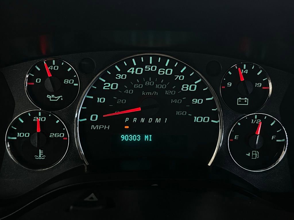 Used 2013 Chevrolet Express 2500 LS image 25