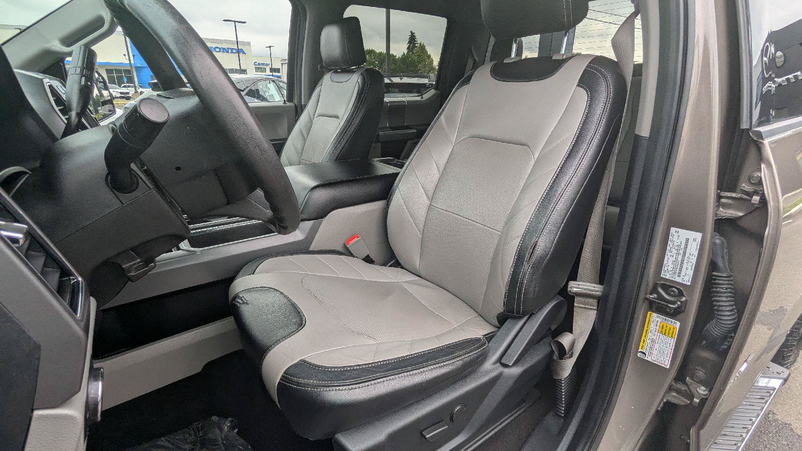 Used 2020 Ford F150 XLT w/ Equipment Group 301A Mid AWD/4WD image 17