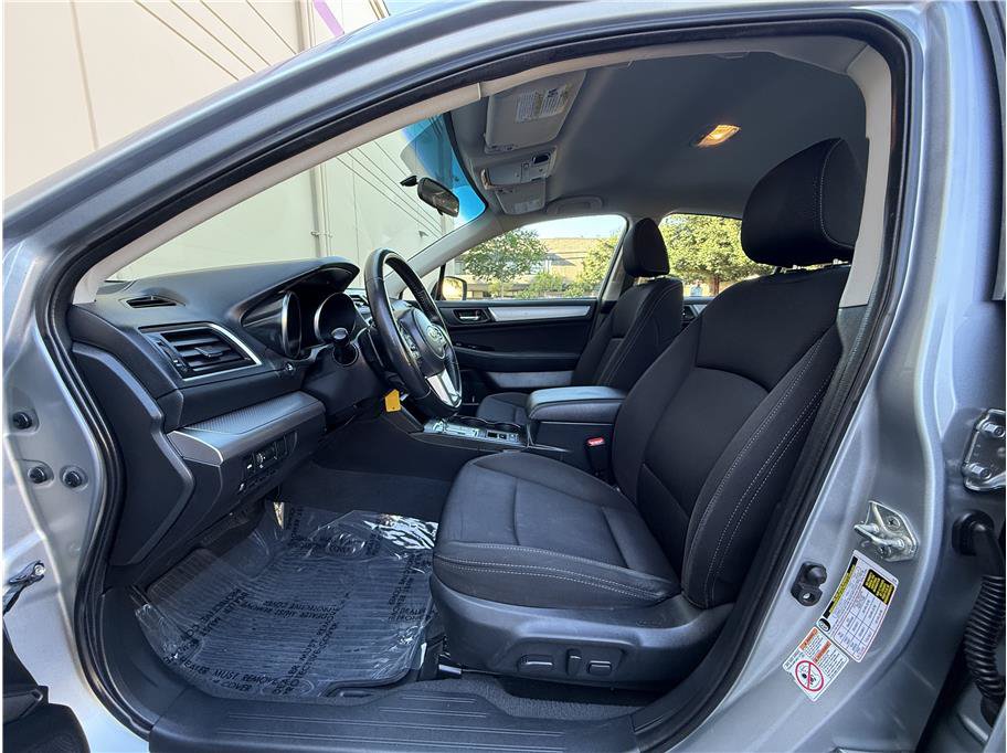 Used 2015 Subaru Legacy 2.5i Premium AWD/4WD image 7