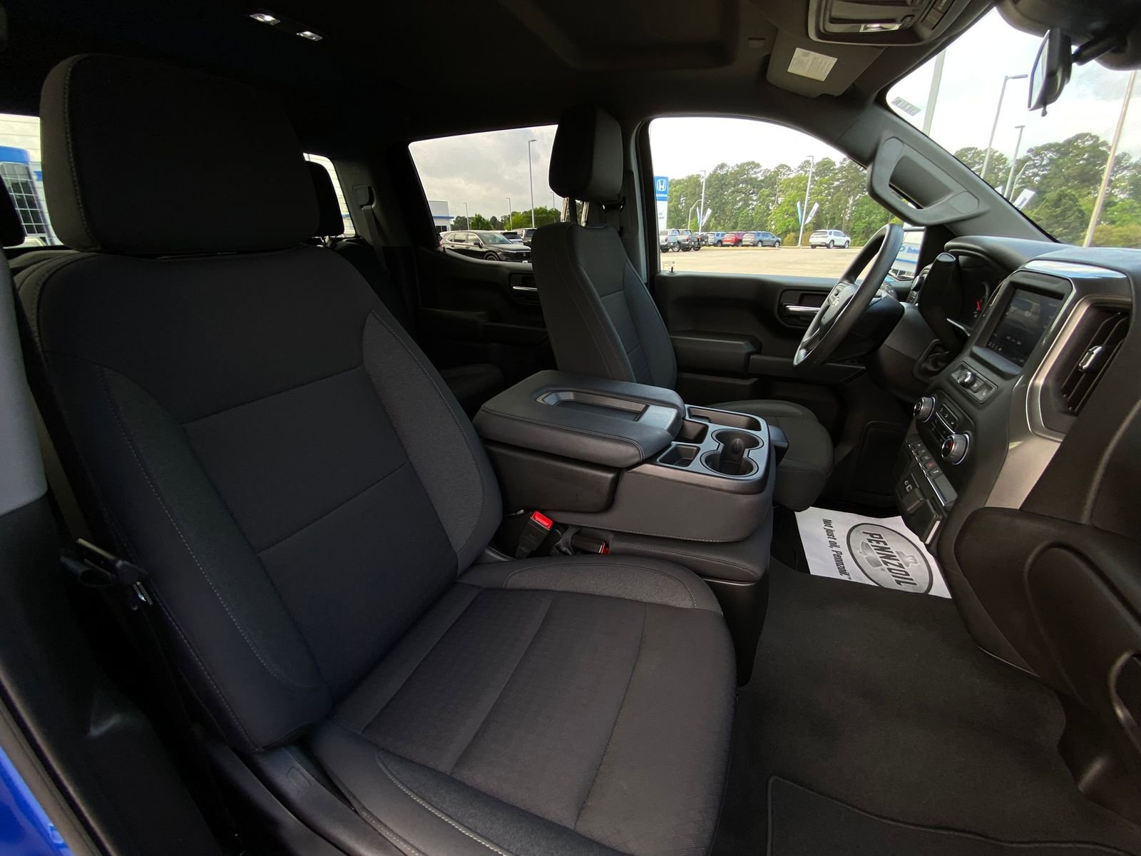 Used 2025 Chevrolet Silverado 1500 Custom w/ Turbomax Blackout Package AWD/4WD image 15