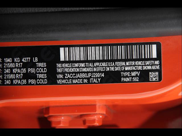 Used 2018 Jeep Renegade Latitude w/ Cold Weather Group FWD image 23