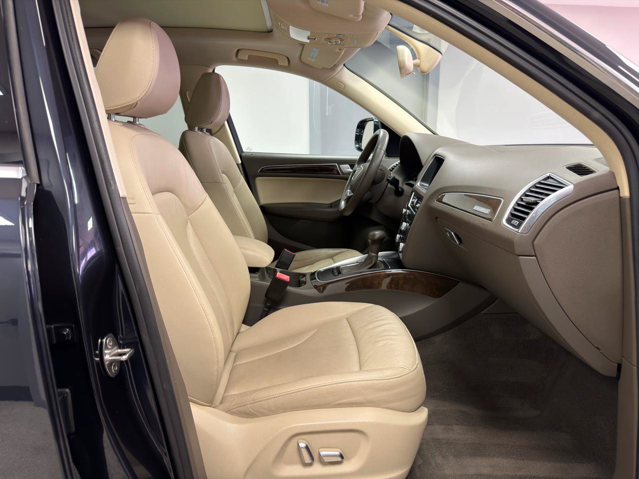 Used 2016 Audi Q5 2.0T Premium AWD/4WD image 10