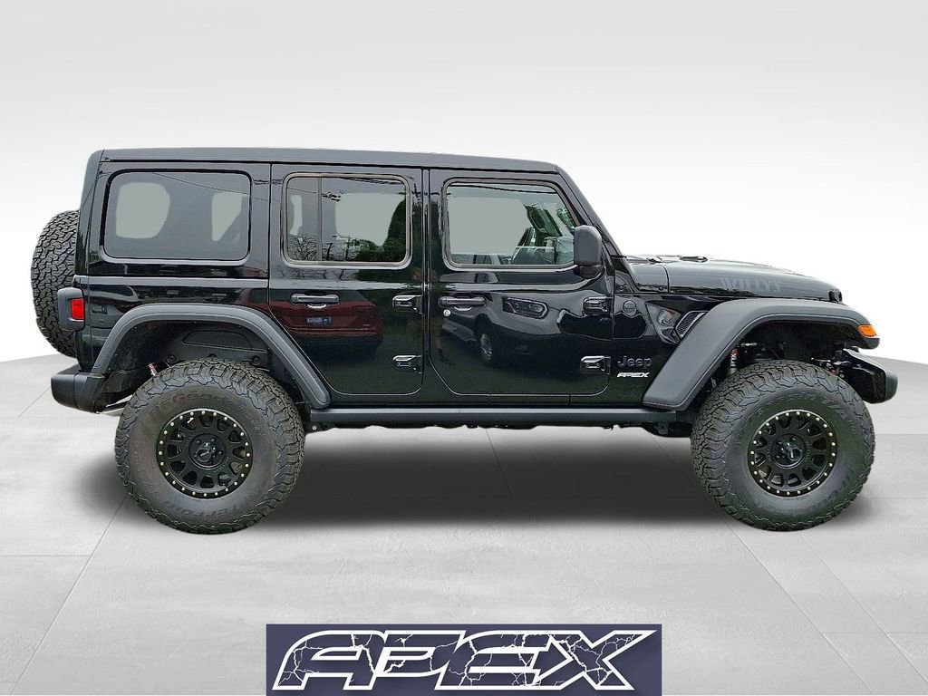 New 2025 Jeep Wrangler Willys image 8