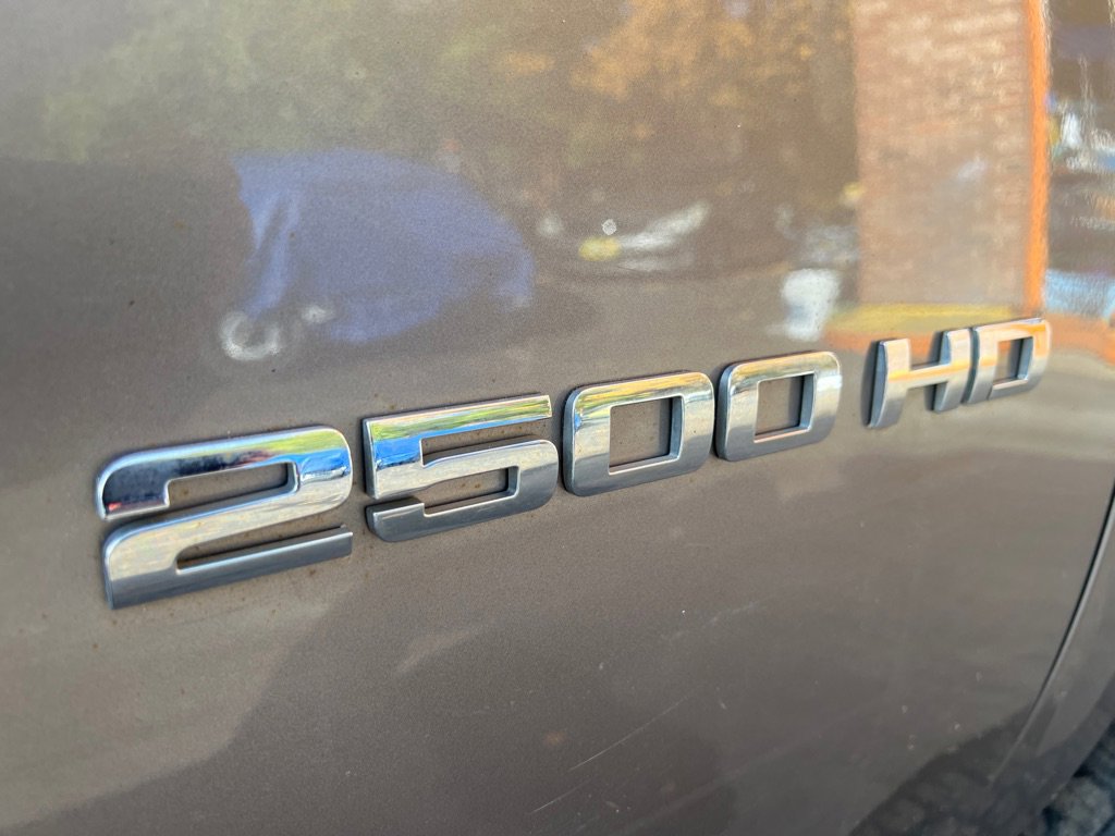 Used 2012 GMC Sierra 2500 SLT w/ SLT Convenience Package image 33