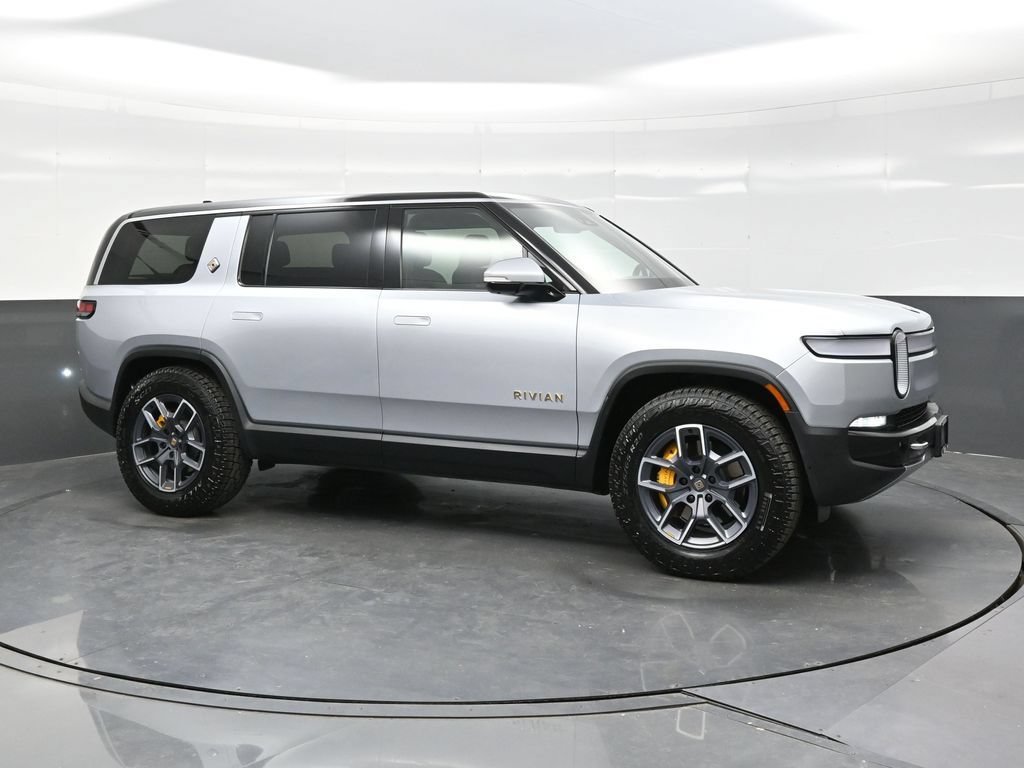 Used 2023 Rivian R1S Adventure AWD/4WD image 8