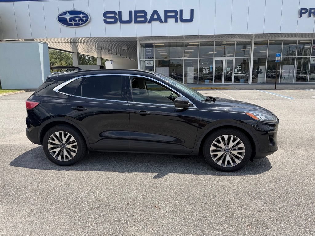 Used 2020 Ford Escape Titanium FWD image 2