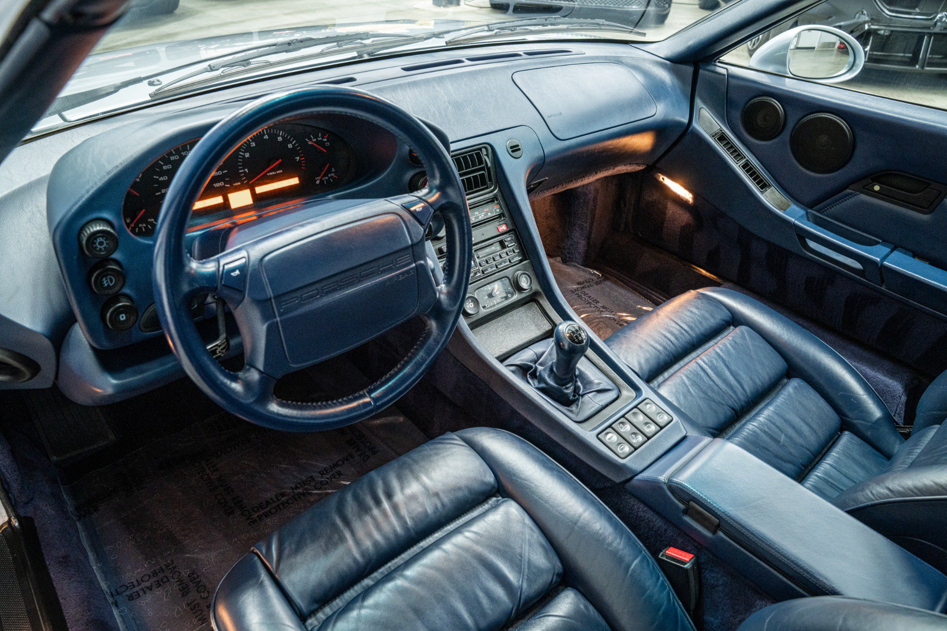 Used 1994 Porsche 928 GTS RWD image 12
