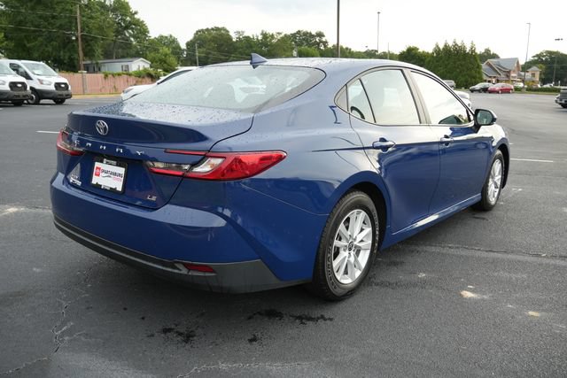 Used 2025 Toyota Camry LE FWD image 9