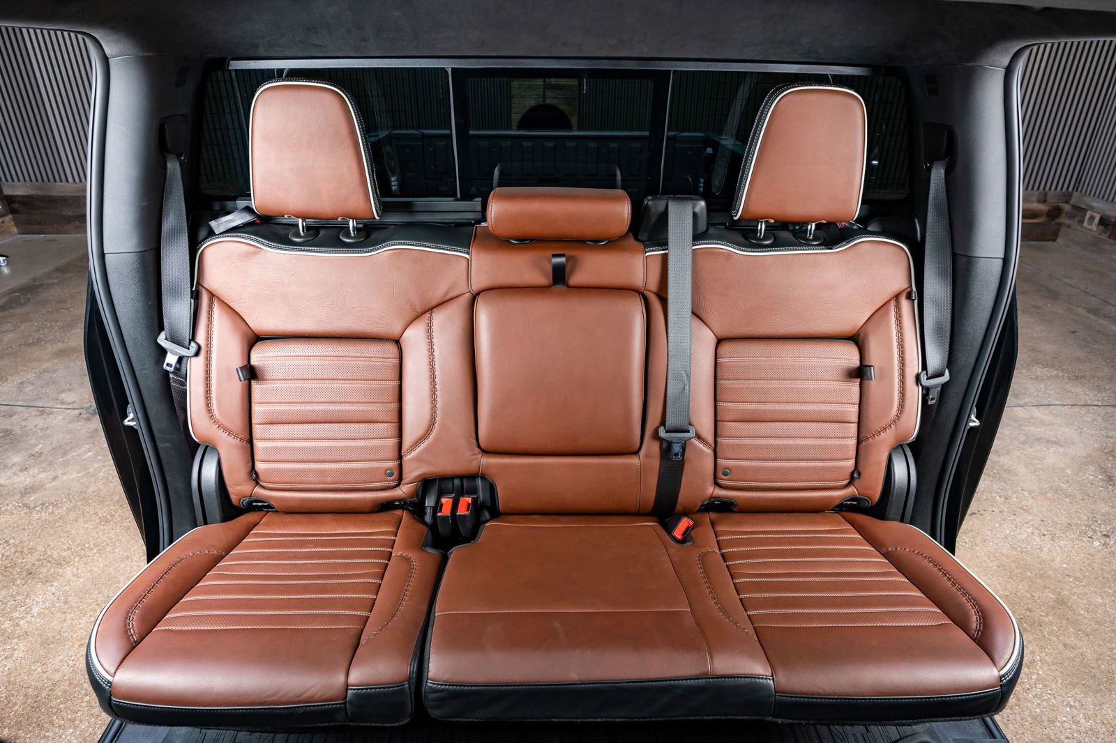 Used 2024 GMC Sierra 2500 Denali Ultimate image 35