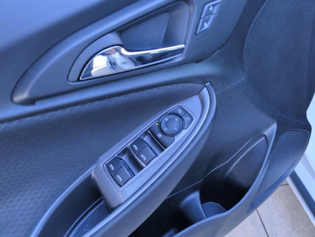 Used 2024 Chevrolet Malibu LT w/ Sport Edition FWD image 13