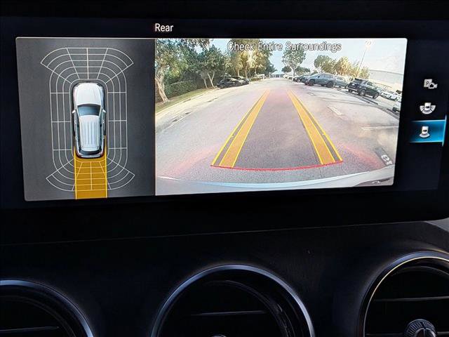 Used 2022 Mercedes-Benz GLC 300 image 11