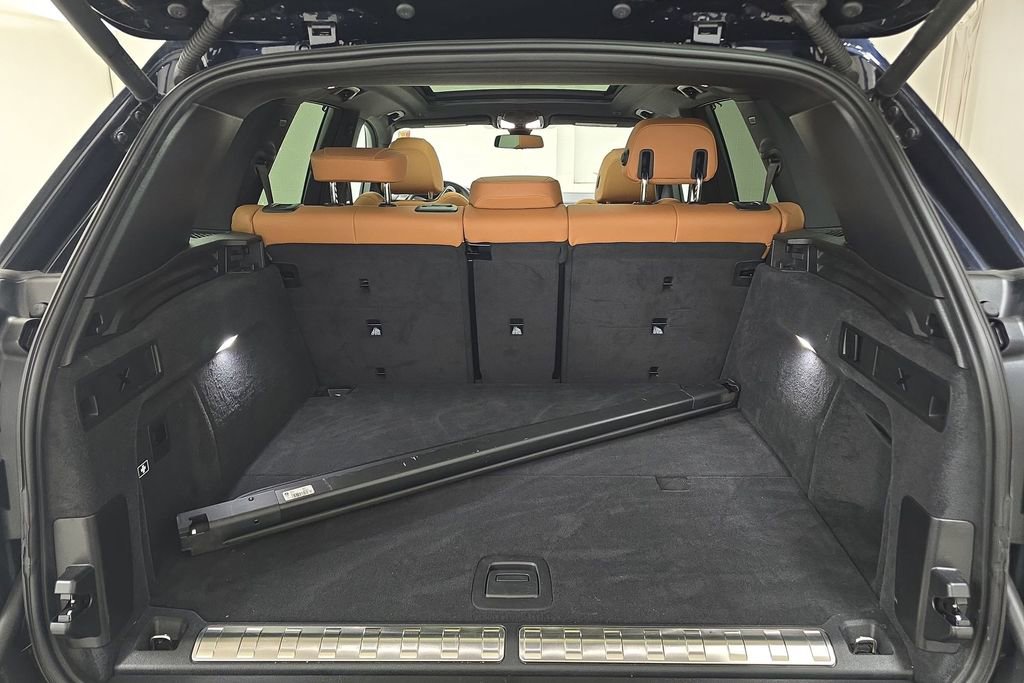 Certified 2023 BMW X5 xDrive45e w/ Executive Package image 29