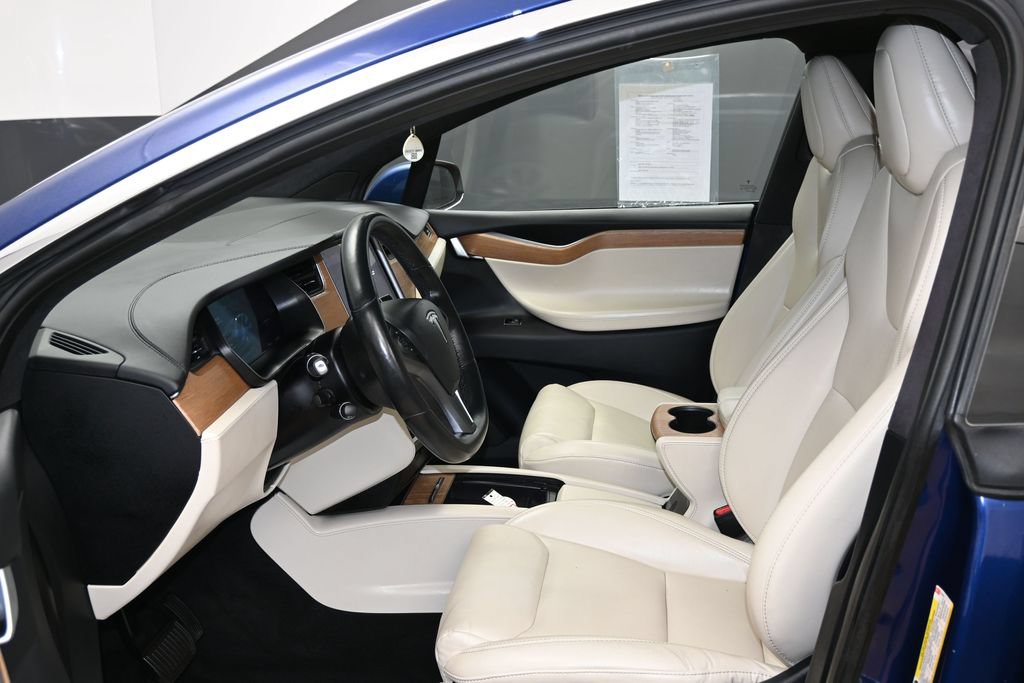 Used 2020 Tesla Model X Long Range AWD/4WD image 28