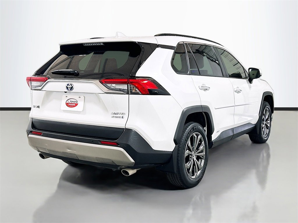 Used 2024 Toyota RAV4 Limited image 4