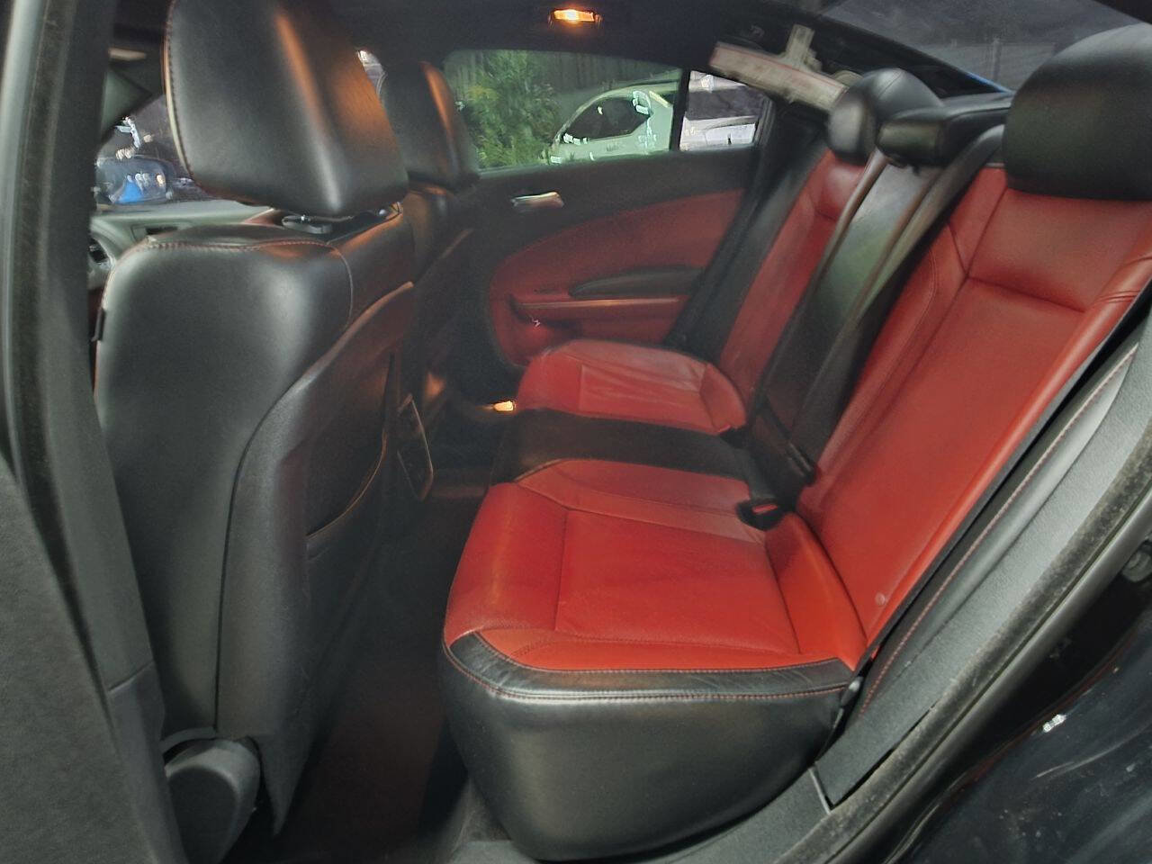 Used 2017 Dodge Charger SRT w/ Harman/Kardon Audio Group image 18