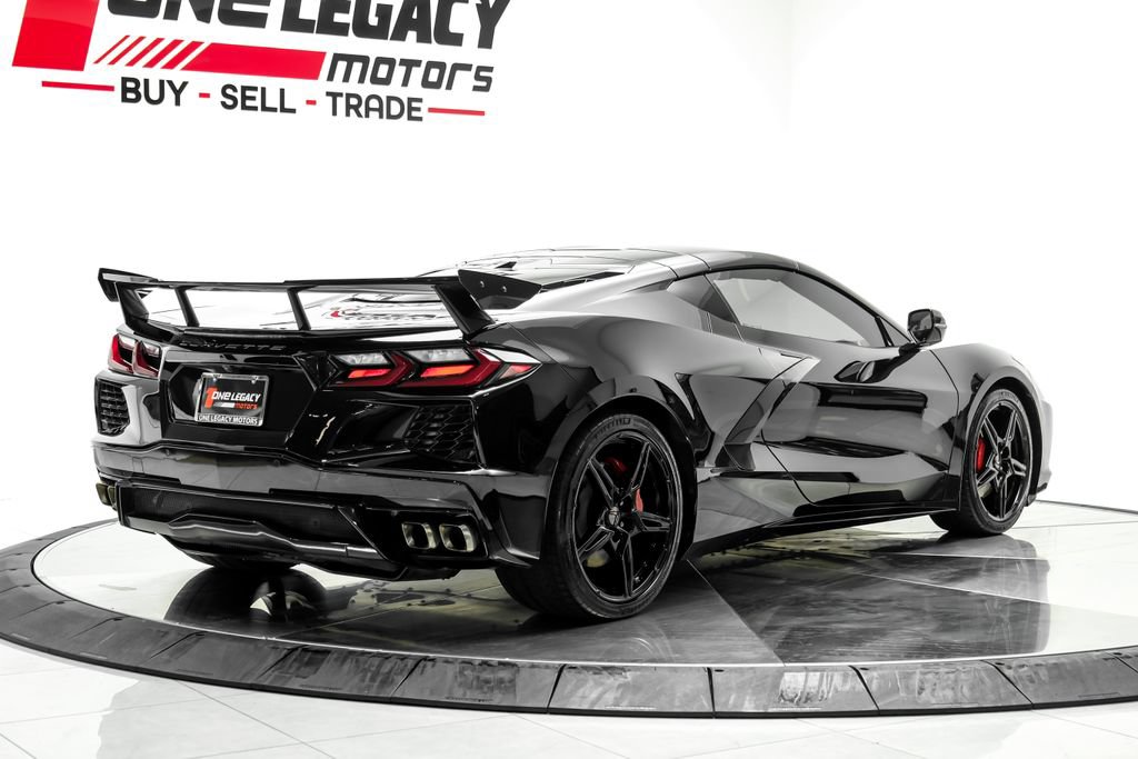 Used 2021 Chevrolet Corvette Stingray Premium Cpe w/ Engine Appearance Package RWD image 10