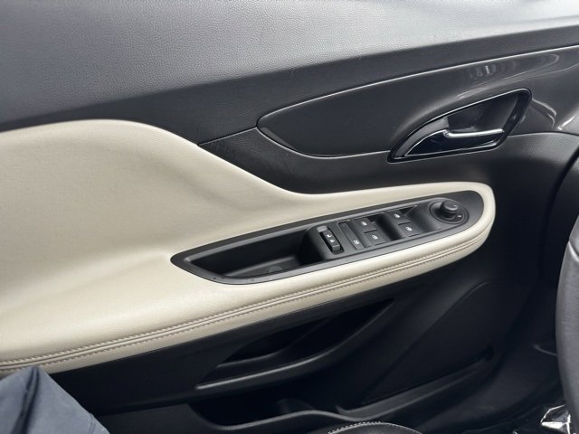 Used 2018 Buick Encore Preferred image 25