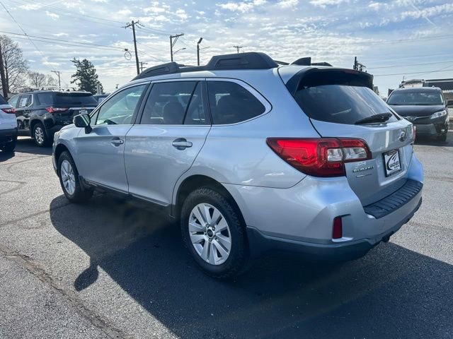Used 2016 Subaru Outback 2.5i Premium image 6