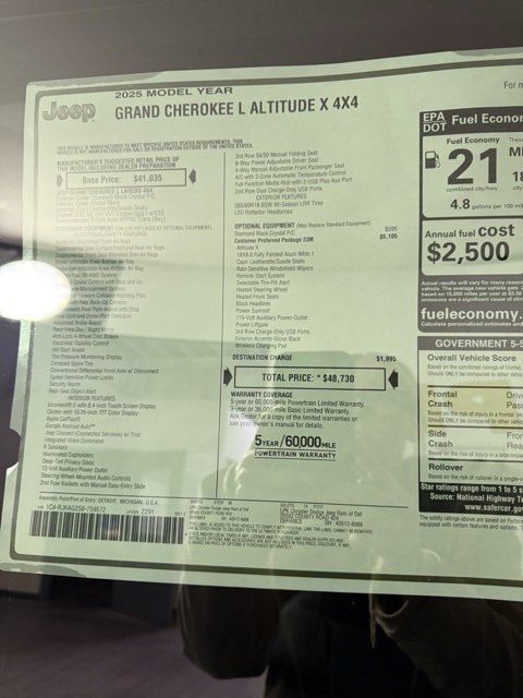 New 2025 Jeep Grand Cherokee L Altitude image 41