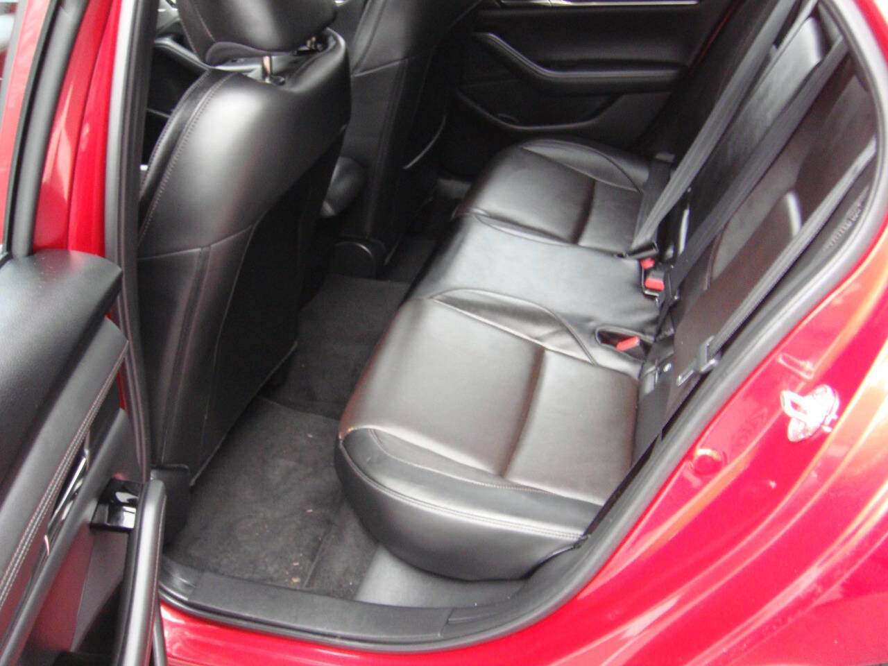 Used 2020 MAZDA MAZDA3 AWD Hatchback w/ Premium Pkg image 14