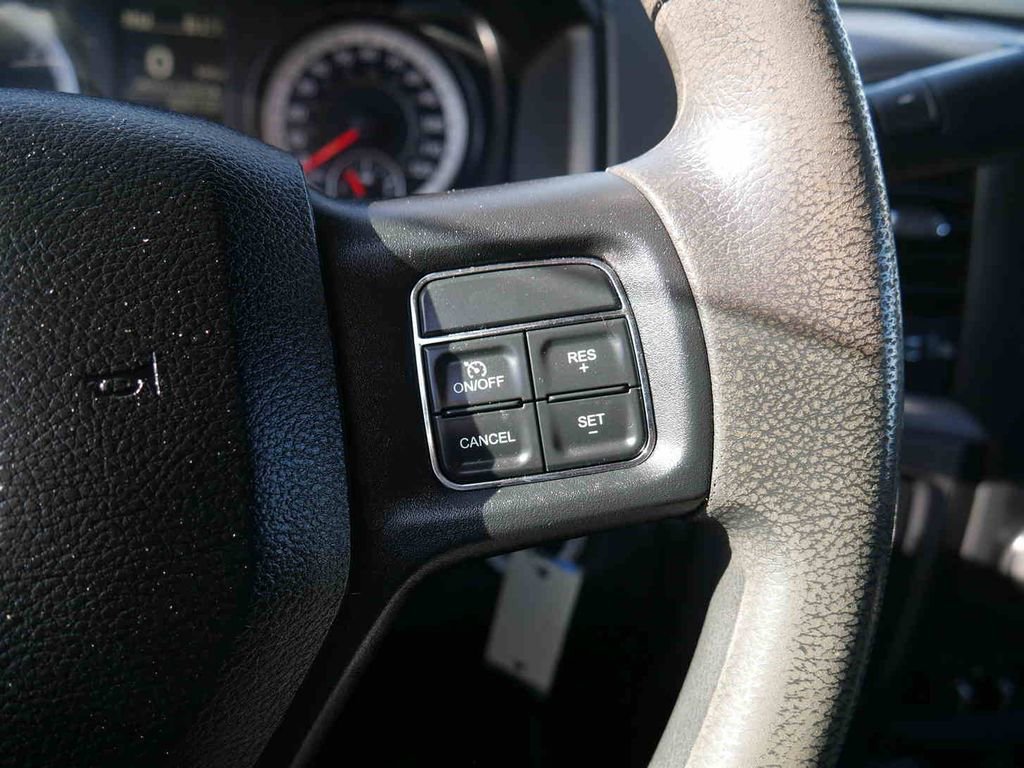 Used 2018 RAM 3500 Tradesman w/ Chrome Appearance Group image 36