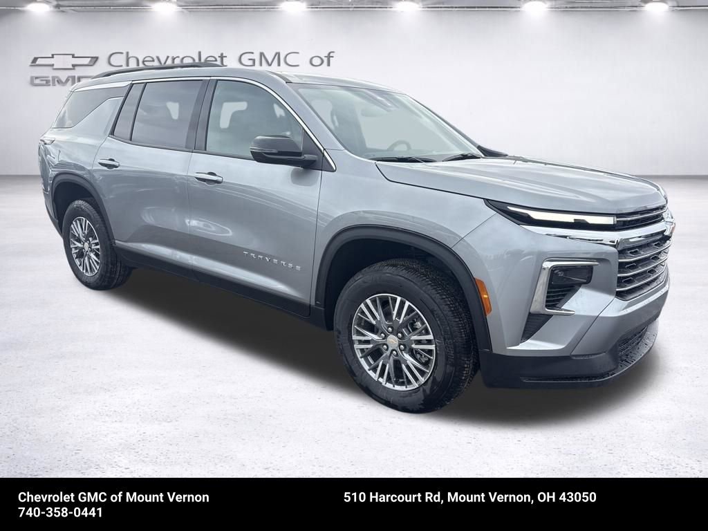 New 2026 Chevrolet Traverse LT w/ LPO, Floor Liner Package image 8