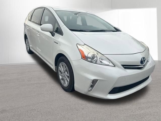 Used 2014 Toyota Prius V Three FWD image 6