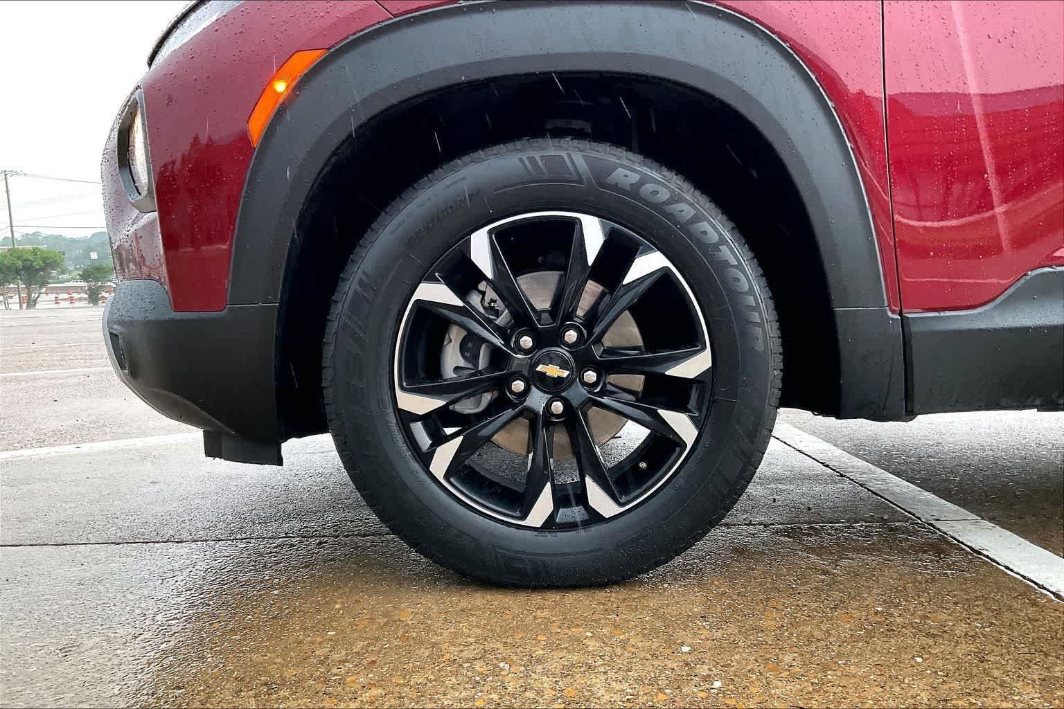 Used 2023 Chevrolet TrailBlazer LT FWD image 8