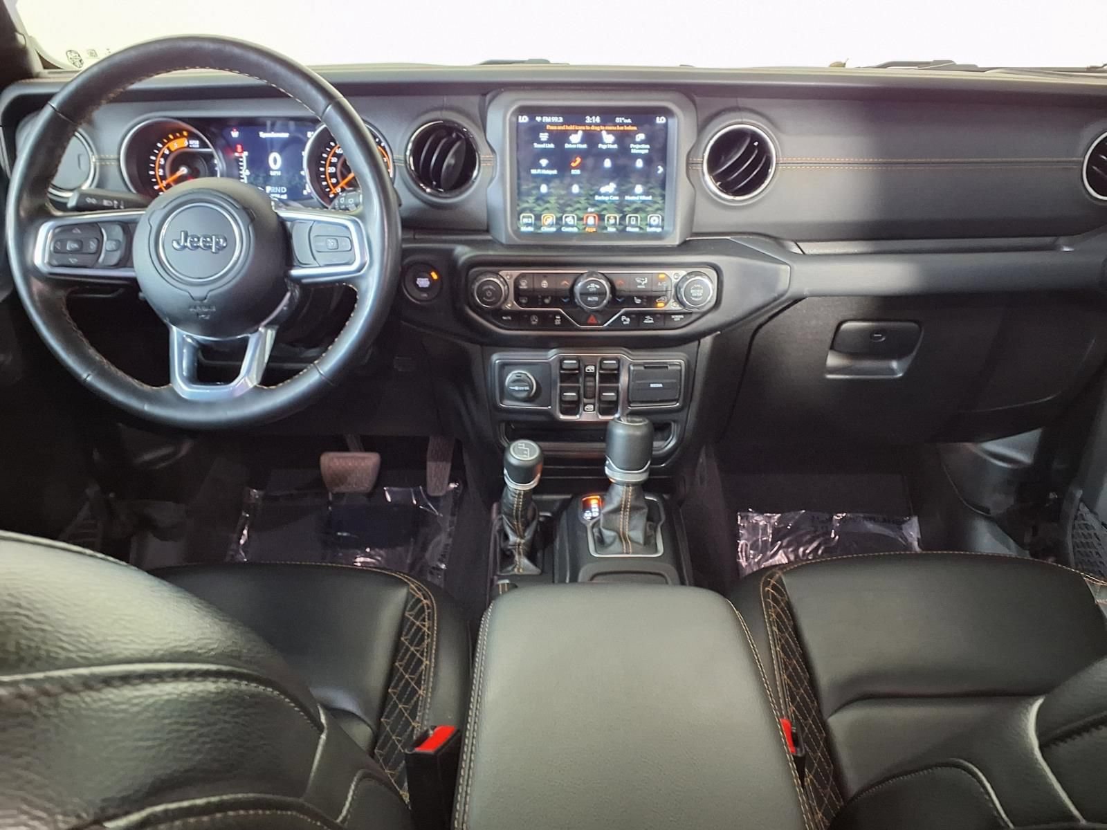Used 2022 Jeep Wrangler Unlimited Sahara AWD/4WD image 13