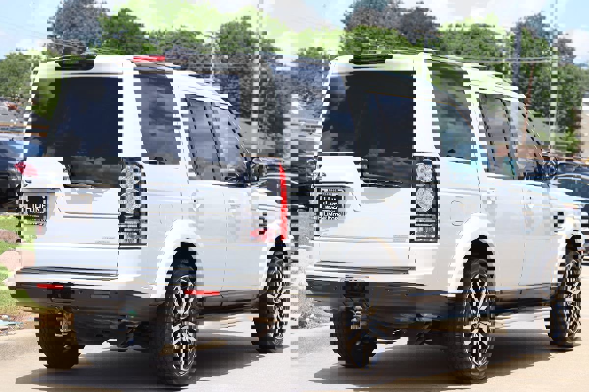 Used 2016 Land Rover LR4 HSE LUX image 11