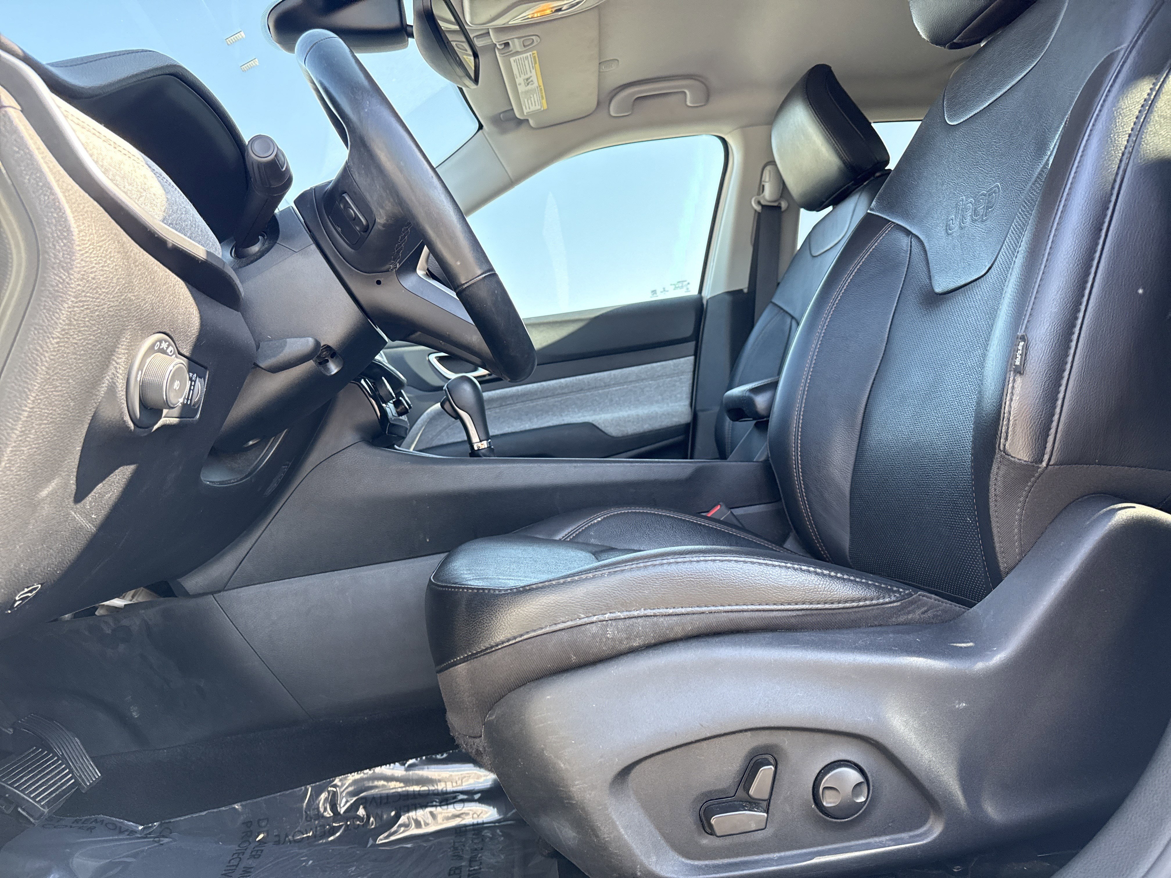 Used 2022 Jeep Compass Latitude image 15