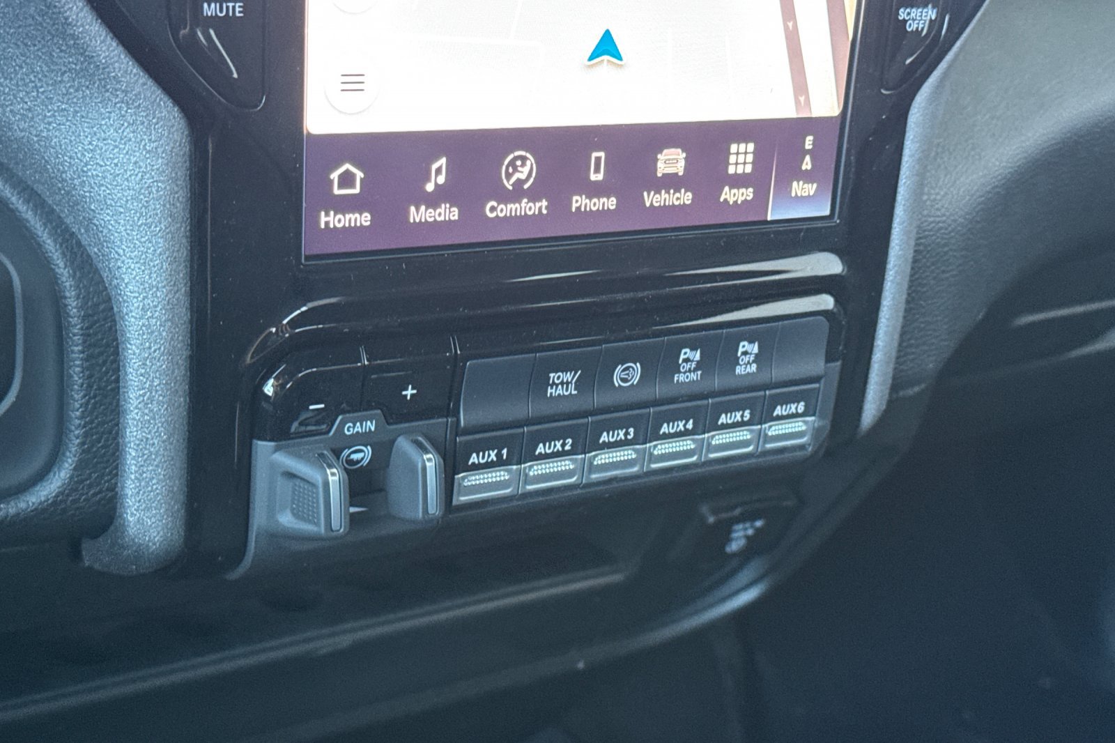New 2027 RAM 3500 Tradesman AWD/4WD image 18