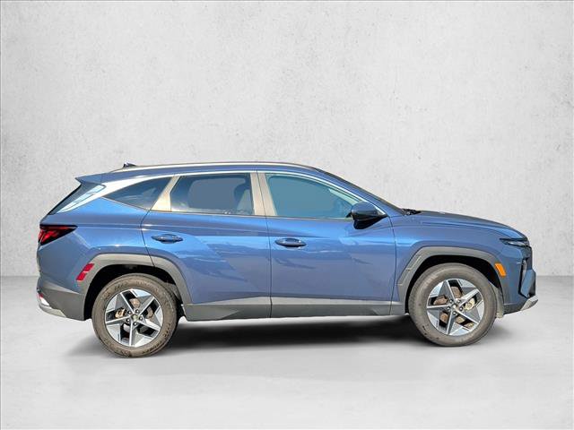 Used 2025 Hyundai Tucson SEL AWD/4WD image 4