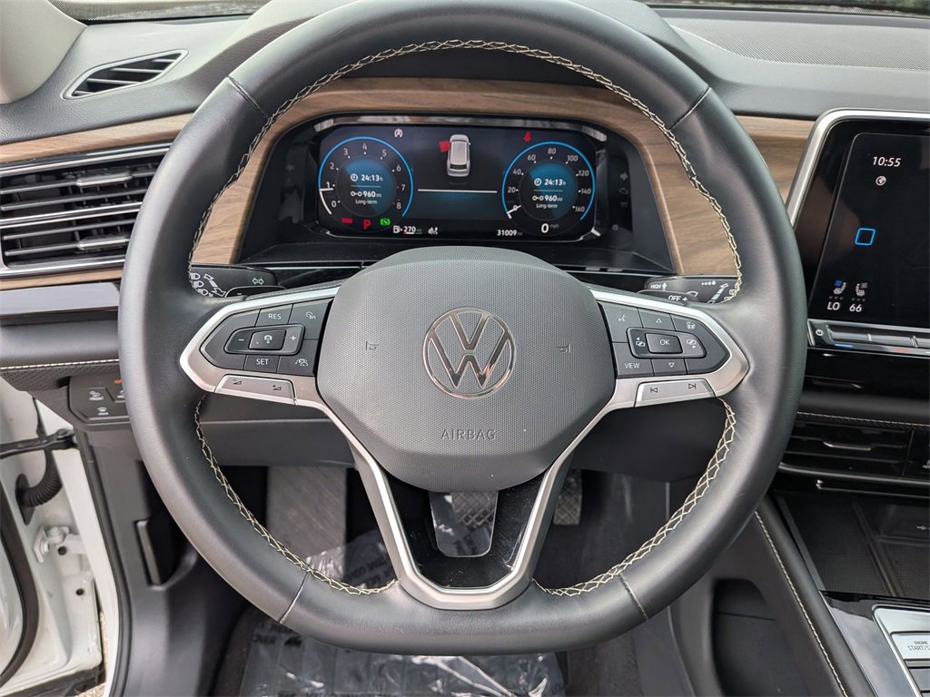 Used 2024 Volkswagen Atlas SE image 24