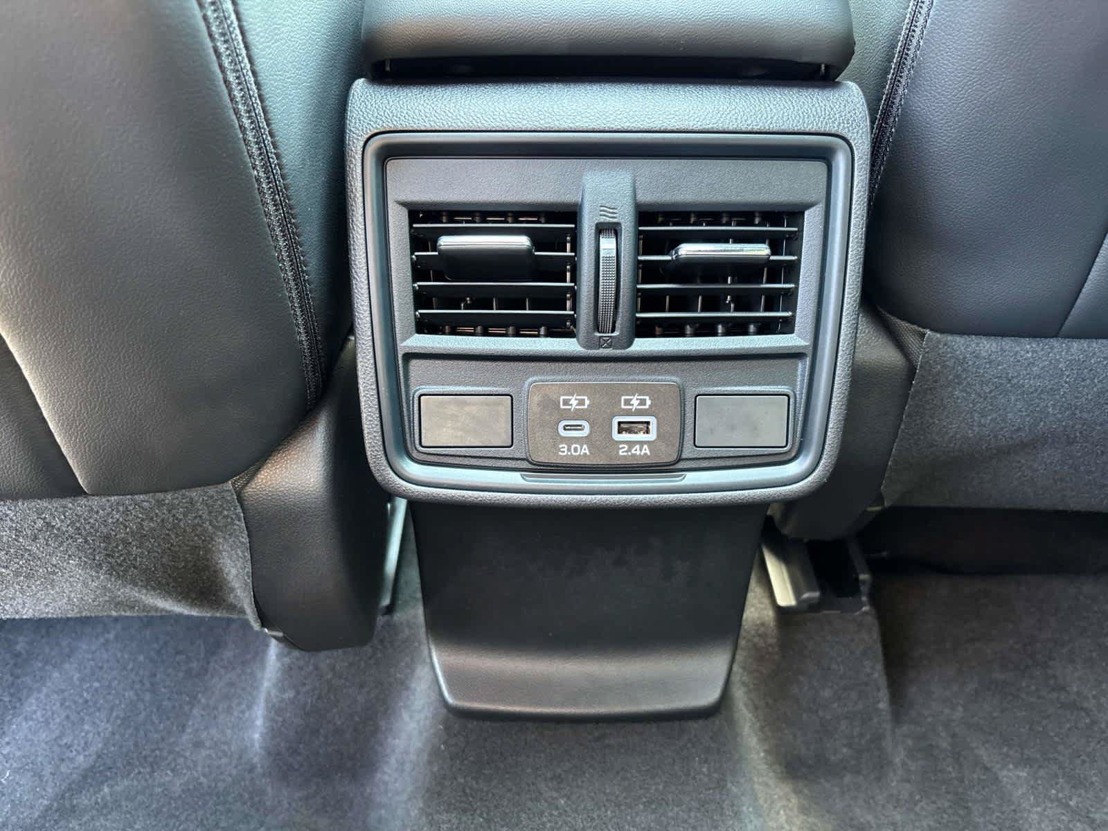 Used 2026 Subaru Forester Premium AWD/4WD image 14