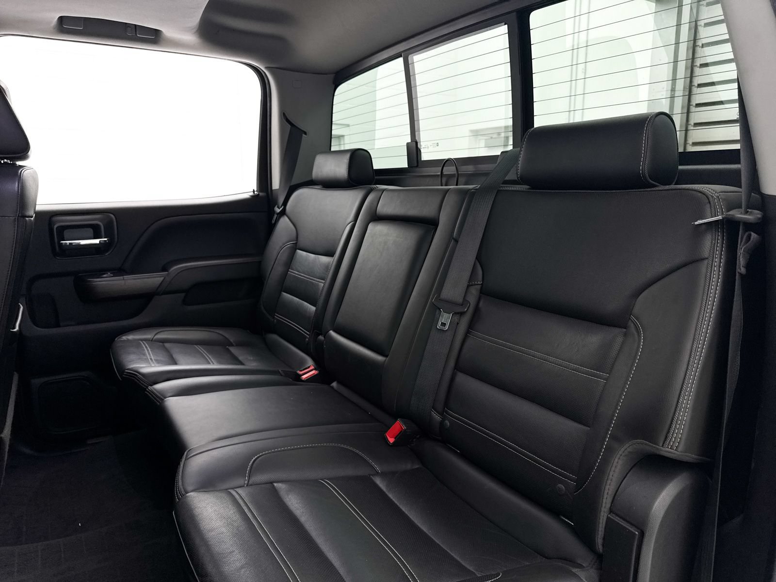 Used 2019 GMC Sierra 2500 Denali w/ Duramax Plus Package AWD/4WD image 25