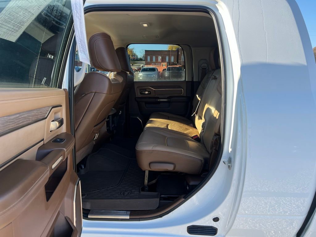 Used 2024 RAM 3500 Limited w/ Safety Group image 16