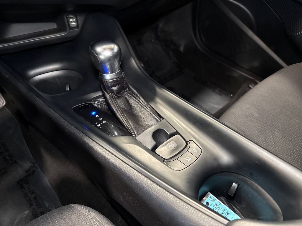 Used 2018 Toyota C-HR XLE FWD image 16