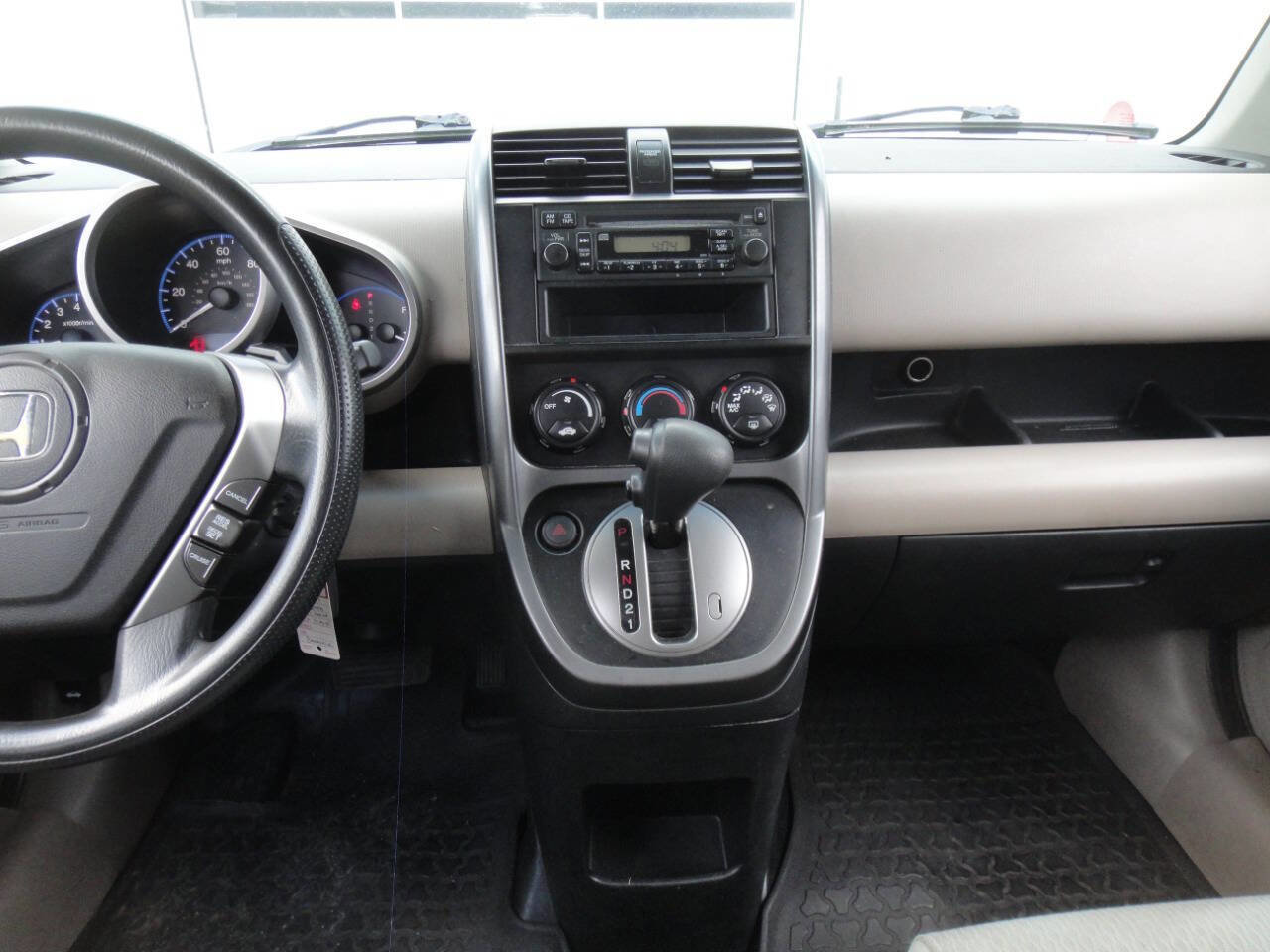 Used 2009 Honda Element LX image 16