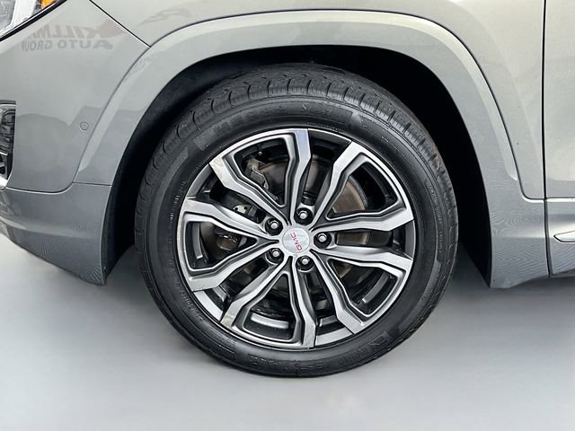 Used 2018 GMC Terrain Denali w/ Advanced Safety Package AWD/4WD image 30