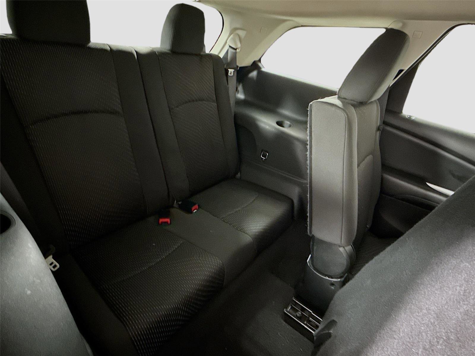 Used 2018 Dodge Journey SE w/ Blacktop Package FWD image 15