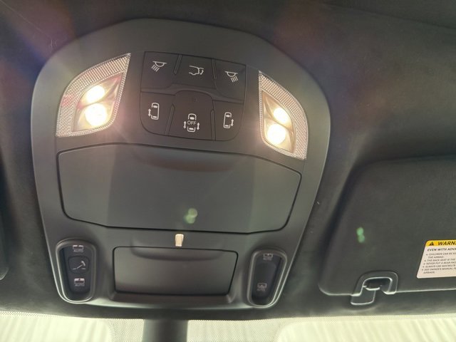 New 2026 Chrysler Pacifica Pinnacle w/ Trailer Tow Group image 24