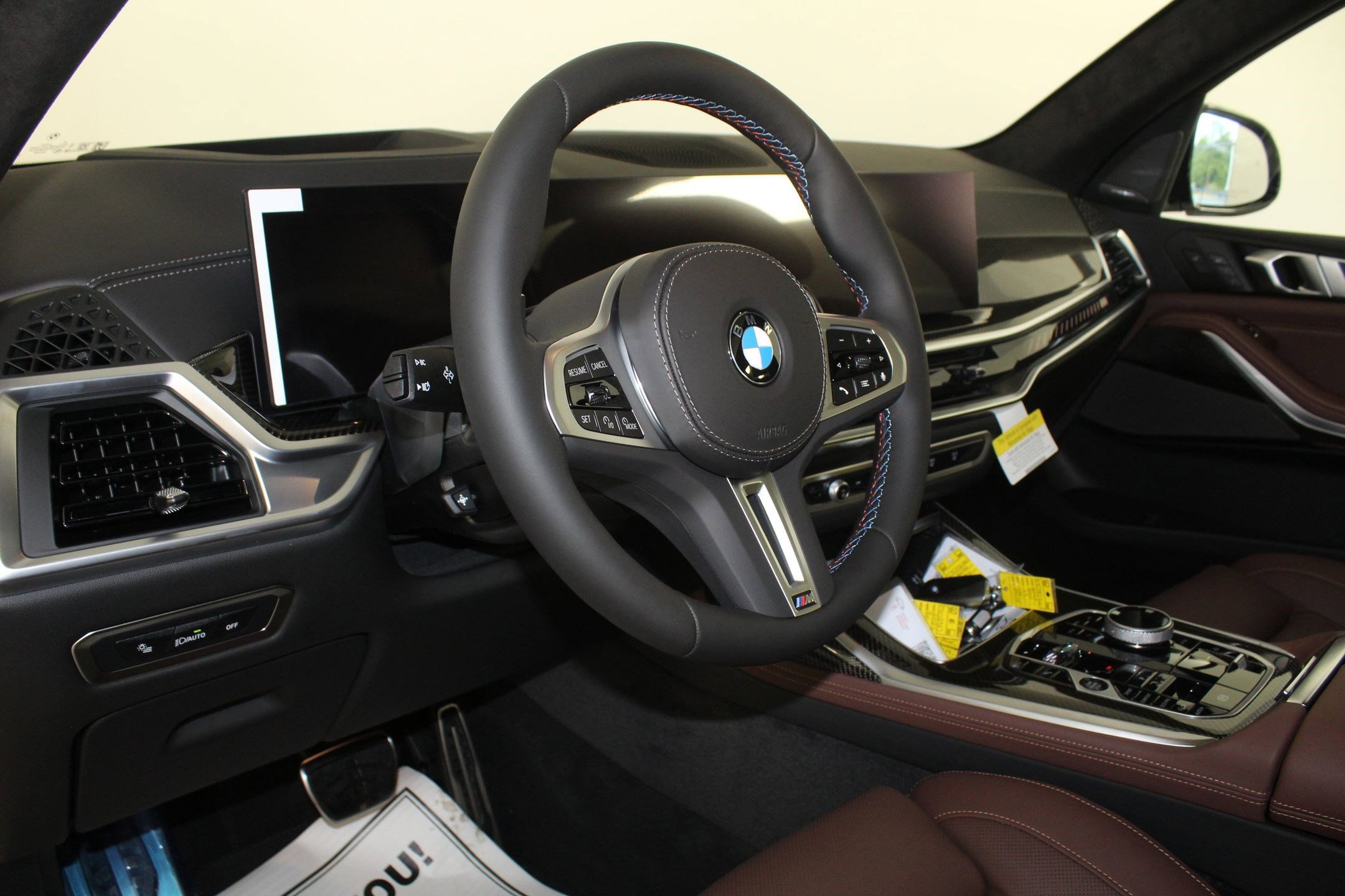 New 2026 BMW X7 M60i image 4