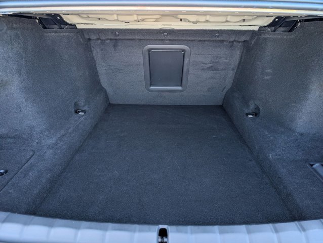 Used 2023 BMW 740i image 6