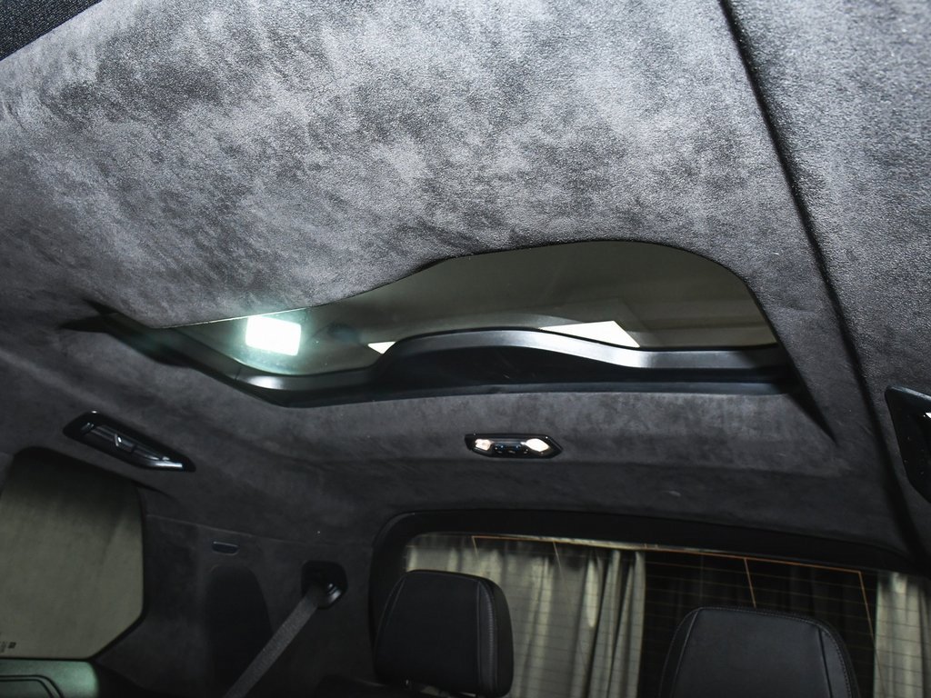 Used 2024 BMW X7 xDrive40i w/ Executive Package image 78