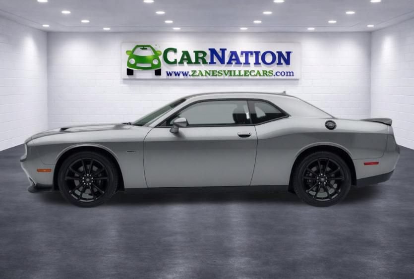 Used 2017 Dodge Challenger R/T w/ Blacktop Package RWD image 3