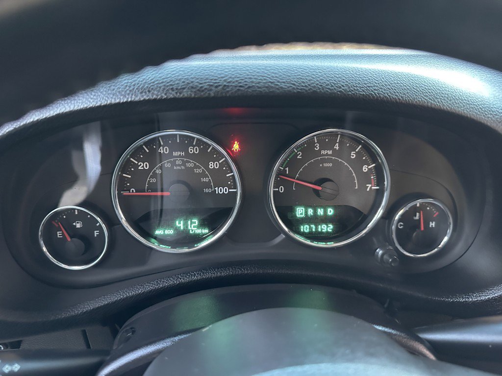 Used 2012 Jeep Wrangler Unlimited Sahara w/ Dual Top Group image 22