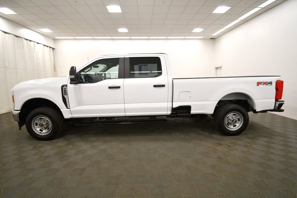 Used 2024 Ford F250 XL w/ FX4 Off-Road Package AWD/4WD image 4