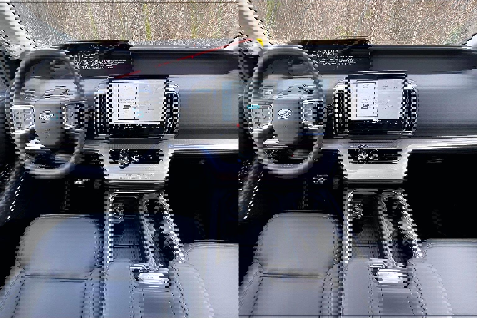 New 2026 Ford Expedition Active image 5