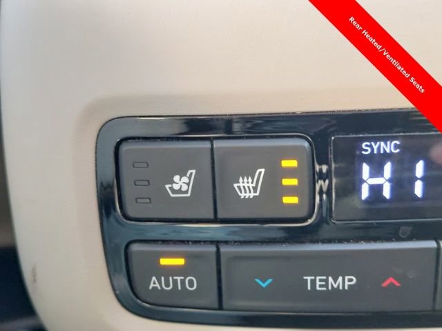 Used 2022 Hyundai Palisade Limited image 18